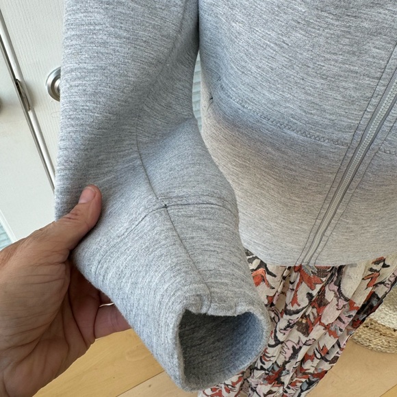 Peach - Picture 4 of 10